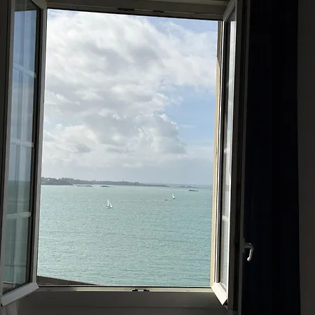 Hotel La Porte Saint Pierre-Logis Hotel Intra Muros Renove En 2026-2